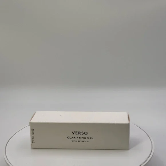 Verso Clarifying Gel with Retinol 8 30 ml - Picture 2 of 3